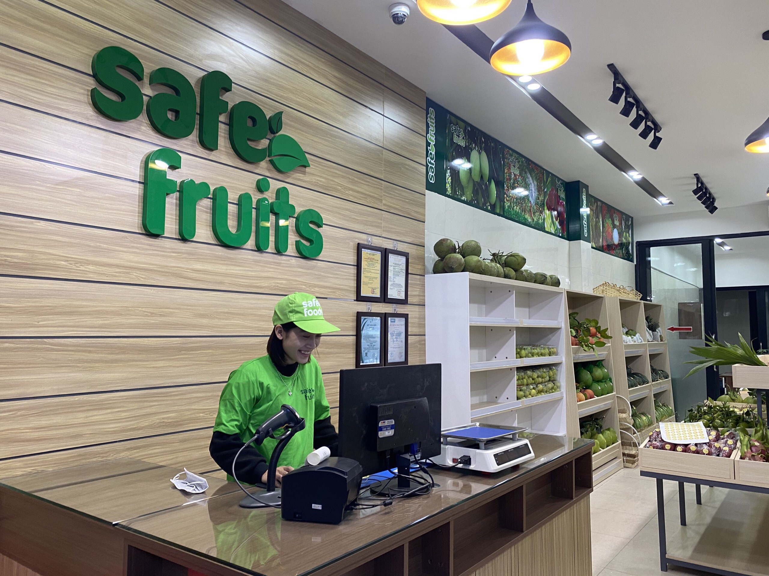 safefruits2-1610894188.jpg