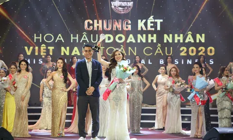 Doanh nhân Nguyễn Thị Hoa nhận giải Người đẹp truyền thông cuộc thi Hoa hậu Doanh nhân Việt nam Toàn cầu 2020