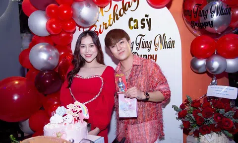 Ca sĩ Dương Tùng Nhân nhớ kỉ niệm cùng mẹ đi bán trái cây ngoài chợ dịp Tết