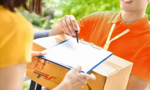 TIẾN VIỆT EXPRESS – ĐƠN VỊ GỬI HÀNG ĐI NƯỚC NGOÀI UY TÍN TẠI HÀ NỘI