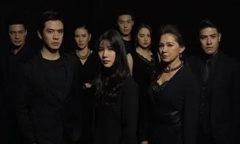 'Bão cát': Gặp lại tình cũ giữa sóng gió gia tộc