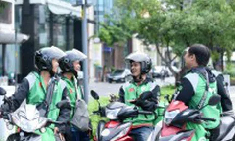 Đi theo Grab, Gojek cũng tăng giá cước