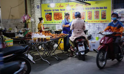 Nhân viên bất động sản đi bán phá lấu thu nhập gần 500 triệu đồng mỗi tháng