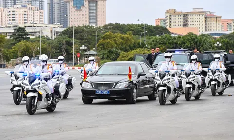 Cảnh vệ diễn tập bảo vệ nguyên thủ khi có khủng bố