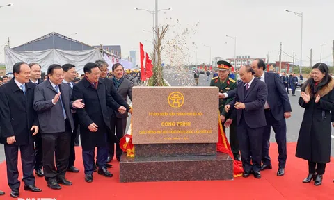 Thông xe nút giao 400 tỷ đồng nối cao tốc Hà Nội - Hải Phòng với Vành đai 3