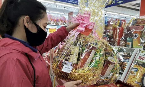 Giỏ quà Tết: Ưu tiên hàng Việt