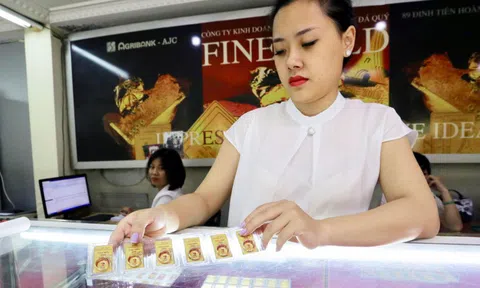 Giá vàng sáng 22/1 giảm 50.000 đồng/lượng