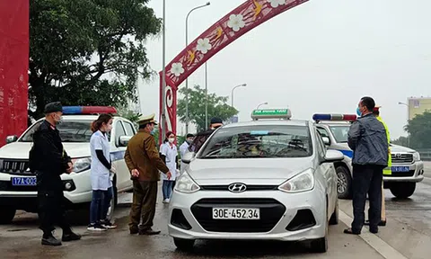 Thái Bình đóng cửa di tích, hàng quán vỉa hè