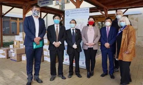 Giới chức Czech ghi nhận những đóng góp to lớn của cộng đồng người Việt tại Czech