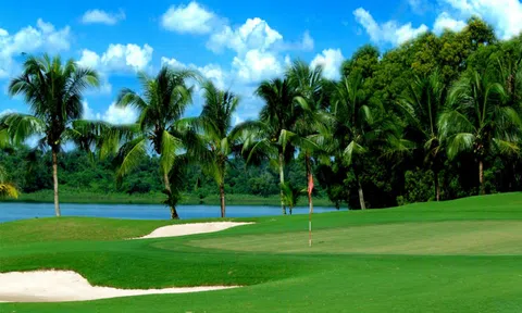 Tập đoàn FLC muốn đầu tư sân golf, du lịch nghỉ dưỡng tại huyện Tân Phú, Đồng Nai