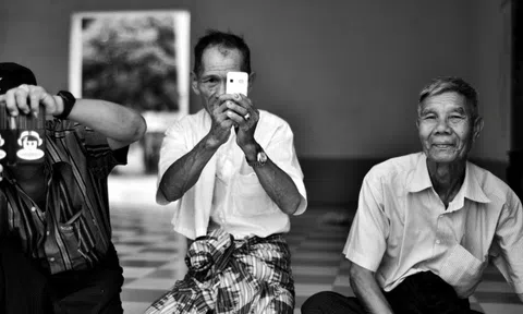 Tính đến cuối 2020, Việt Nam vẫn còn gần 60 triệu thuê bao di động chỉ dùng kiểu 'cục gạch'