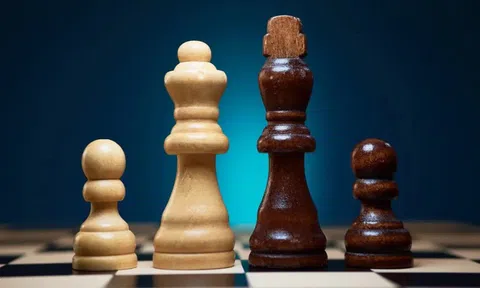 AI xác định nhầm cuộc trò chuyện về các quân cờ “đen và trắng” là phân biệt chủng tộc