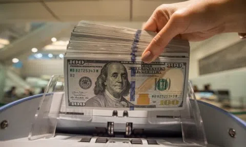 Tỷ giá ngoại tệ ngày 4/4/2021: USD chốt tuần ở mức cao