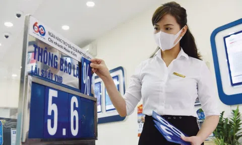 Hóa giải nỗi lo tăng lãi suất