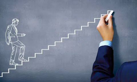 Phiên chiều 12/4/2021: Họ "Vin" bứt phá, VN-Index lập đỉnh 1.252 điểm