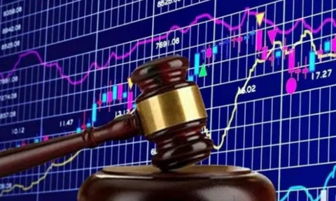 Một cá nhân bị phạt nặng vì dùng 35 tài khoản thao túng giá cổ phiếu TAR