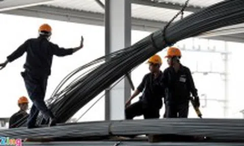 Giá thép tăng phi mã