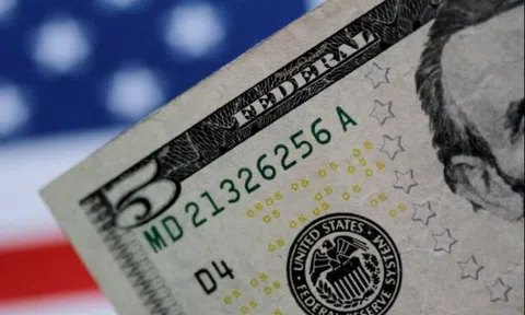 Tỷ giá USD mới nhất ngày 10/5/2021: Biến động trái chiều