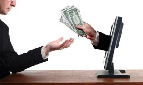 Tự doanh CTCK mua ròng gần 750 tỷ đồng phiên thị trường lao dốc, bắt đáy ồ ạt cổ phiếu VN30