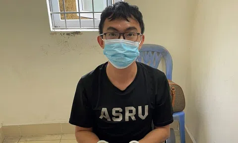 Lừa hơn 1 tỷ đồng để chơi chứng khoán trực tuyến