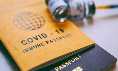 Công nhận “Hộ chiếu vaccine” là đặc biệt cần thiết