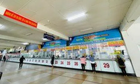 Bến xe đìu hiu, vé Tết ế ẩm