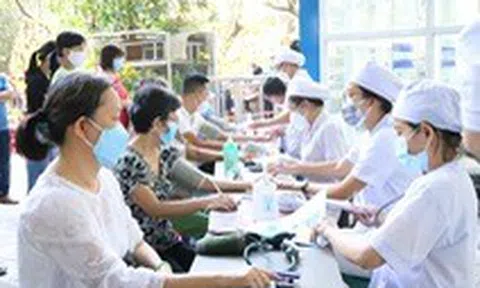 Nhiều người dân TP.HCM được khám hậu COVID-19 miễn phí