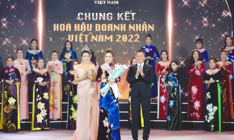 Tiến sĩ Nguyễn Thị An Minh đạt danh hiệu “Người đẹp Áo dài” Hoa hậu Doanh nhân Việt Nam 2022