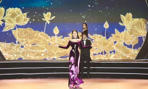 Doanh nhân Nguyễn Thị Hồng đạt danh hiệu Người đẹp dạ hội Hoa hậu Doanh nhân Việt Nam 2022