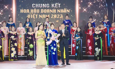 Doanh nhân Bùi Thị Liến tỏa sáng với danh hiệu “Người đẹp nhân ái” Hoa hậu Doanh nhân Việt Nam 2022
