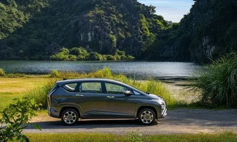 Giá xe Hyundai Stargazer mới nhất ngày 17/11: Ngoài đẹp, trong "sang", giá siêu rẻ