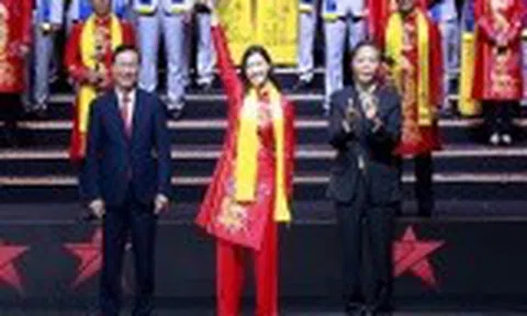 CEO Nguyễn Ngọc Mỹ trở thành doanh nhân Sao Đỏ thứ 2 của Tập đoàn Alphanam