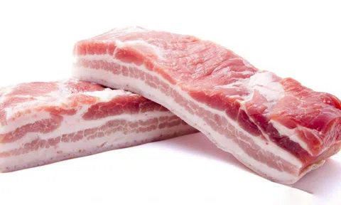 Giá lợn hơi 14/1: Giá lợn tăng 80.000 đồng/kg