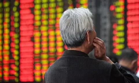 Nhà đầu tư F0 ồ ạt đổ tiền vào chứng khoán Trung Quốc