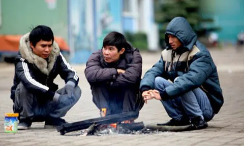 Thời tiết 2/2: Xuất hiện mưa ở nhiều nơi, Bắc Bộ có sương mù, trời chuyển rét