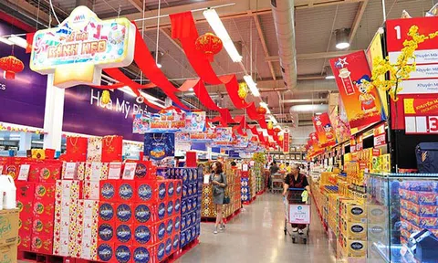 Sức mua hàng Tết bắt đầu tăng, bán lẻ tăng thêm giờ hoạt động