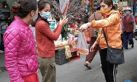 Hà Nội: Sôi động thị trường Tết ông Công, ông Táo