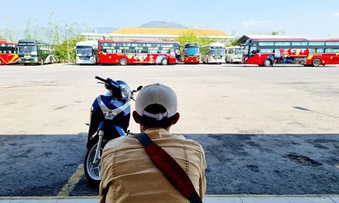 9 tiếng đồng hồ không ngủ, diễn viên Khang Điền tuyệt vọng đi tìm vợ