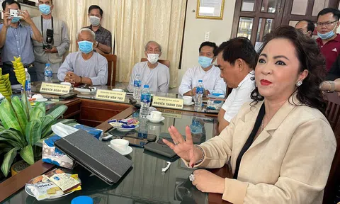 Công an mời vợ ông Dũng “lò vôi" làm việc về đơn tố cáo Võ Hoàng Yên