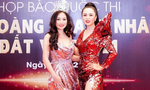 Hoa hậu Vũ Ngọc Anh cùng Á hậu Phạm Hợp chia sẻ cảm xúc ngồi ghế nóng Nữ hoàng Doanh nhân đất Việt 2021