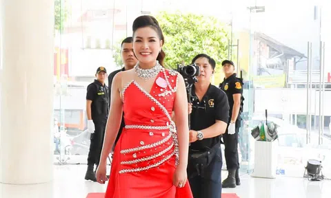 Nhà báo Đặng Gia Bena người xây dựng cả “đế chế” nhan sắc cho doanh nhân