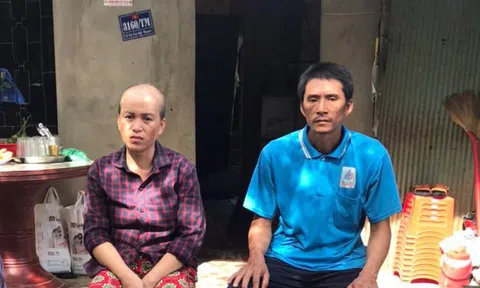 Nước Mắt Của Người Phụ Nữ Bị Ung Thư Vú Giai Đoạn Ba