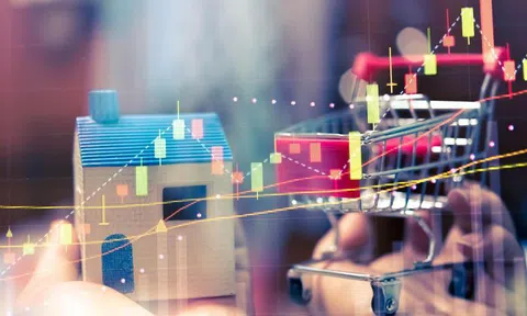 Giao dịch chứng khoán phiên sáng 10/8: Nhóm vận tải biển rẽ sóng tăng tốc