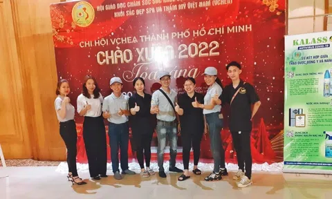 Buổi họp mặt cuối năm Hội VACHAE được khử khuẩn Nano Bạc