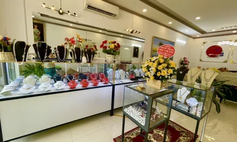 Ngọc trai Queen Pearl PQ khai trương cửa hàng mới tại Phú Quốc