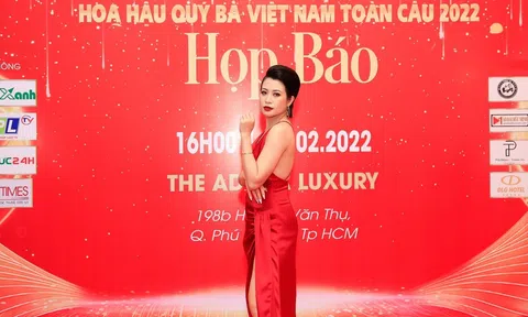 Nguyễn Thị Lan Hương tham dự Hoa hậu Quý bà Việt Nam Toàn cầu 2022