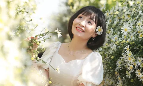 Lê Thị Thu Hà và hành trình khẳng định giá trị bản thân qua Hoa hậu Quý bà Việt nam Toàn cầu 2022