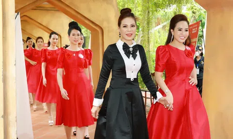 Thí sinh Hoa hậu Doanh nhân Việt Nam toàn cầu 2022 sang trọng với trang phục công sở đến từ thương hiệu thời trang Miss Thủy