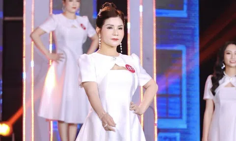 Doanh nhân Phạm Thị Huệ và những nét riêng tại Chung kết Miss Asian 2022