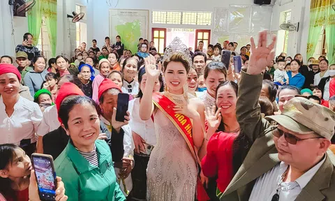 Hoa hậu Lê Thị Lan về quê Nghệ An hậu đăng quang